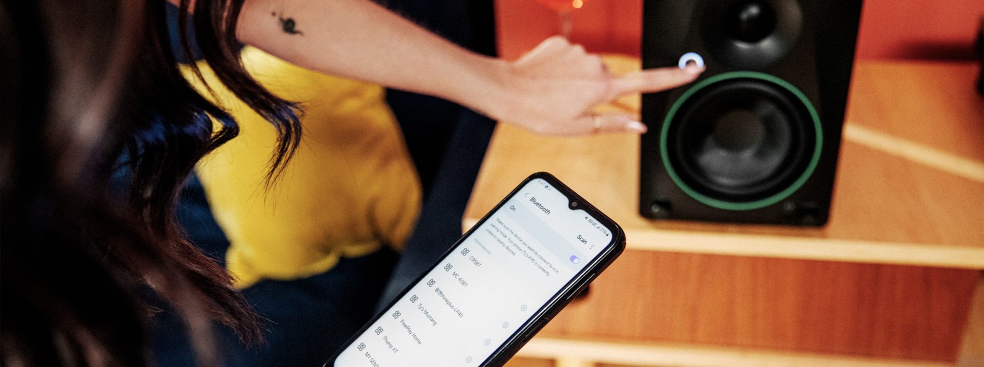 Mackie 第三世代 CRシリーズ パワードスタジオモニターが登場