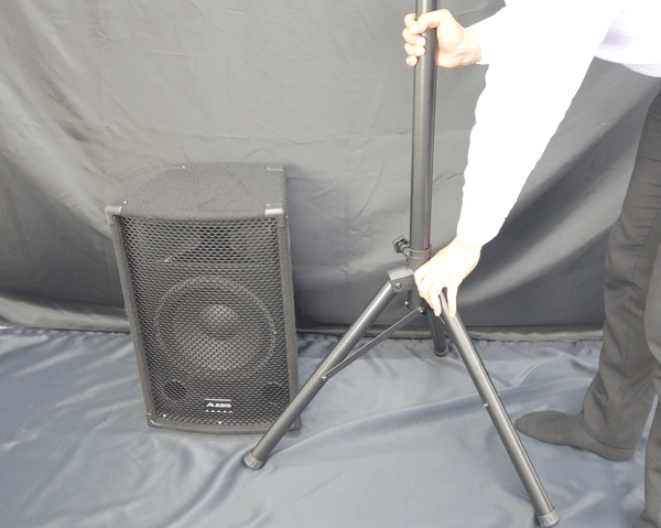 驚き価格のPAセット！その実力とは‥Alesis PA System in a Box Bundle