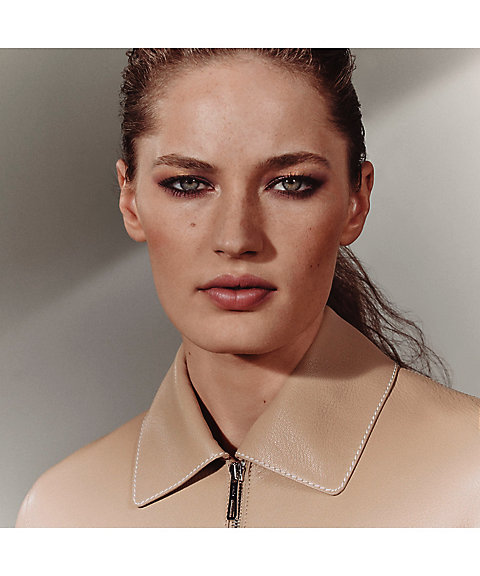 Hermès（Hermès） オンブル ドゥ エルメス パレット クワテュール 06