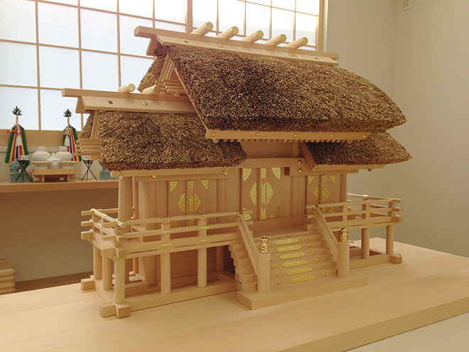 神棚】極上茅葺屋根違三社｜お客様からのお声｜伊勢ならではの神棚,神