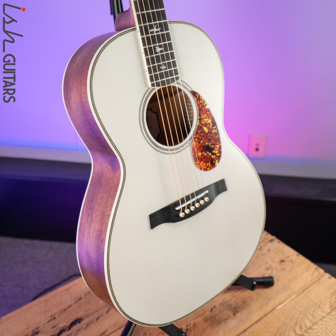 PRS SE P20E Parlor Antique White Limited Edition Demo – Ish Guitars