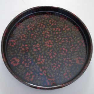 お盆・トレイ | 津軽塗の販売店・通信販売｜有限会社イシオカ工芸