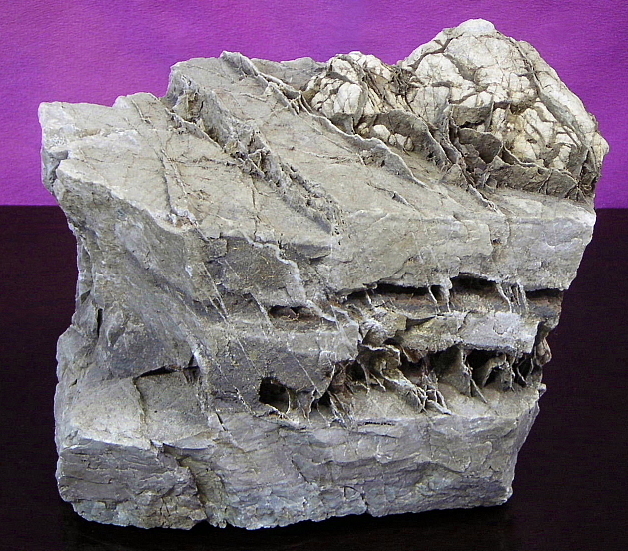 緋山酔恭「山水石美術館」 日本の美がここにある！！ 糸掛石・糸巻石