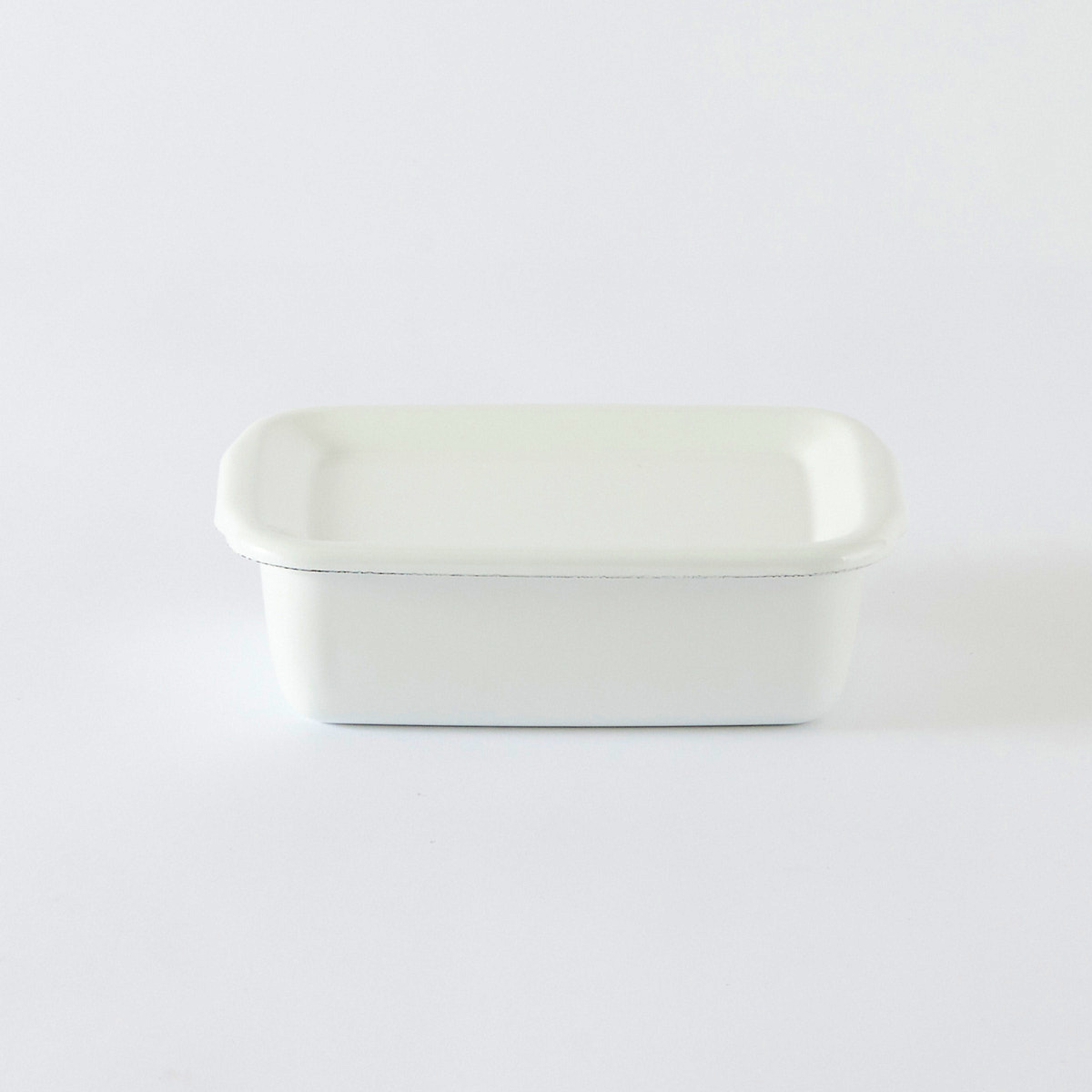 野田琺瑯】レクタングル深型 琺瑯蓋付 M | itomani（いとまに）｜日常