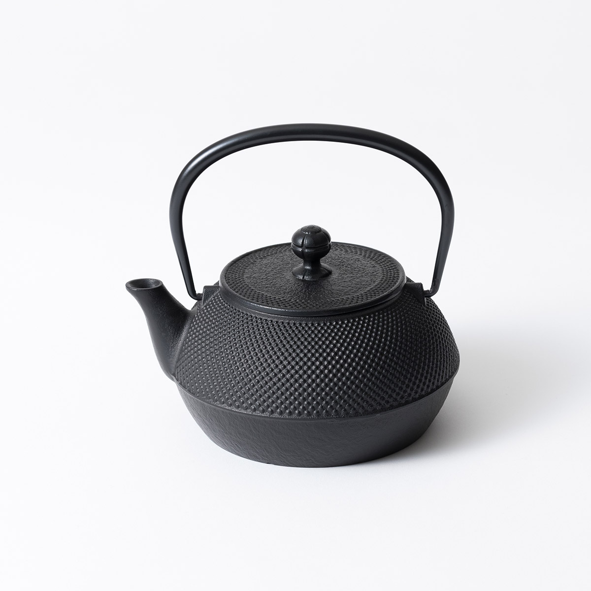 岩鋳】南部鉄器 IH対応 鉄瓶7型アラレ(内面窯焼) | itomani（いとまに