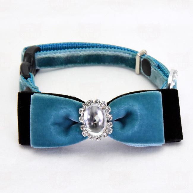 ゴロにゃんオリジナル 豪華ベルベット蝶ネクタイおしゃれ猫首輪