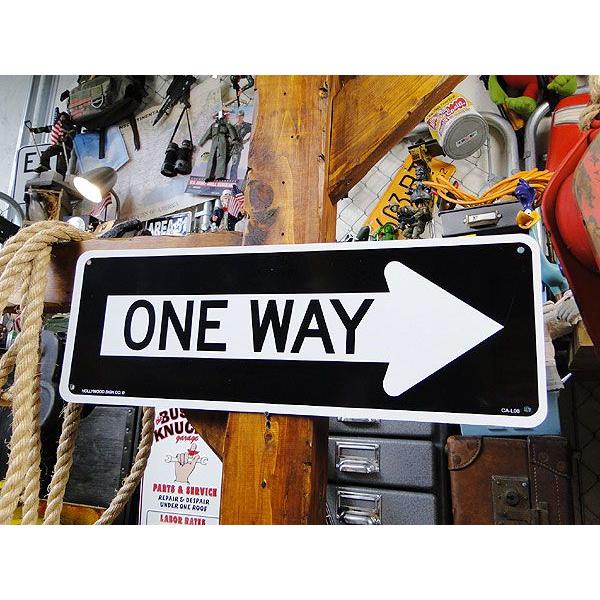 アメリカのプラスチックサインボード ロングサイズ （一方通行） 両面