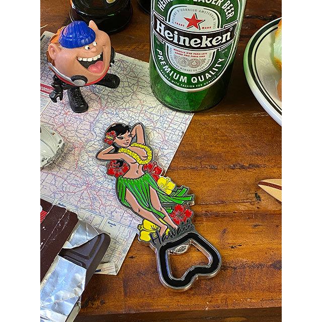 ヴィンテージフラガール メタル製ボトルオープナー マグネット付き