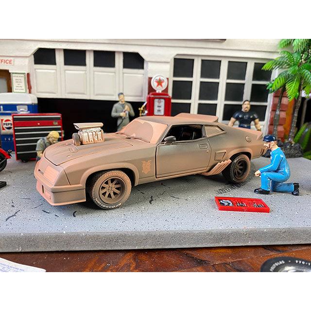 映画 マッドマックス 1973年 フォード ファルコンXB LAST OF THE V8