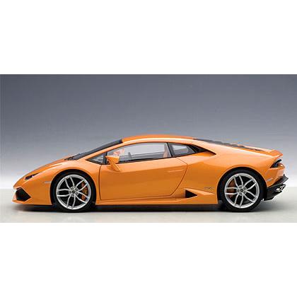 ☆【絶版品】オートアート 1/18 ランボルギーニ ウラカン LP610-4