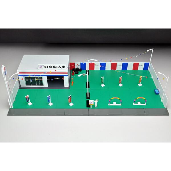 日産（NISSAN） トミカラマヴィンテージ 04d 中古車店 (日産中古車