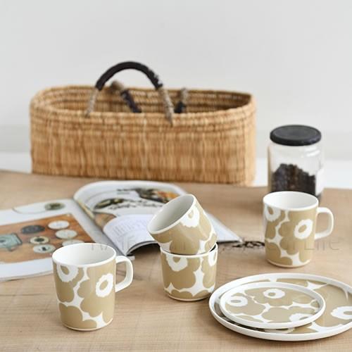 marimekko（マリメッコ） プレート 13.5cm ウニッコ ホワイト×ベージュ