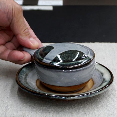 和食器 布志名焼 湯町窯 ふわふわ 卵 の エッグベーカー 小 海鼠釉