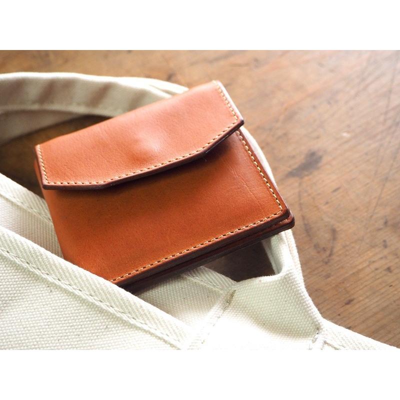 annak（アナック） 栃木レザー コンパクト二つ折りギャルソン