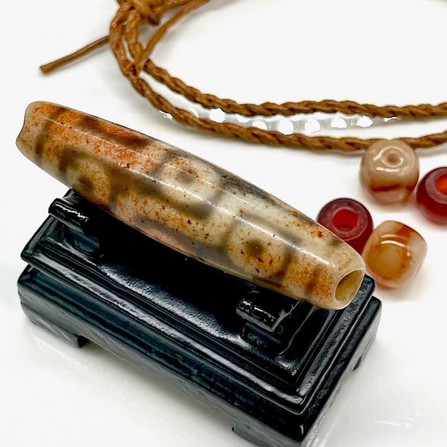 本物 九眼天珠 朱砂 s737 老天珠 古代チベット ジービーズ 54.2mm