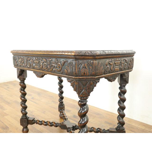 ルネサンス様式 サイドテーブル 美しい彫刻 ツイストレッグ テーブル