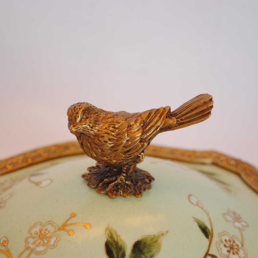 ボックス BOX 陶磁器 真鍮 小物入れ 脚付き 雑貨 アクセサリーボックス