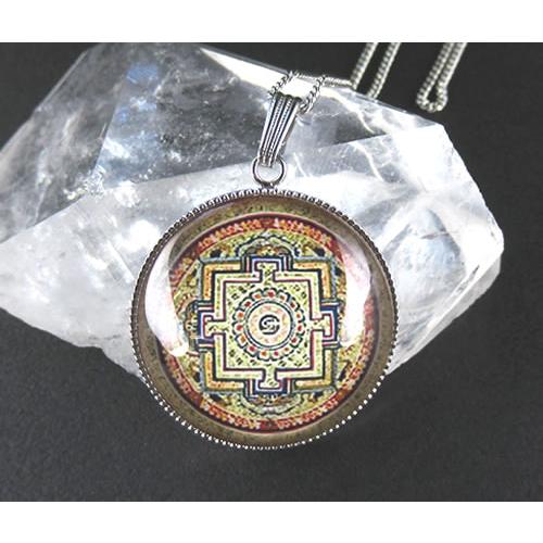 チベットシュリヤントラ ペンダント 幸運のお守り p3006 : ラベンダー