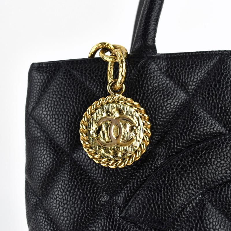CHANEL（シャネル） バッグ レディース 復刻トート キャビアスキン