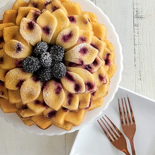 ケーキ型 パン焼き型 ブロッサム型 花型 焼き型 お菓子作り ゼリー型