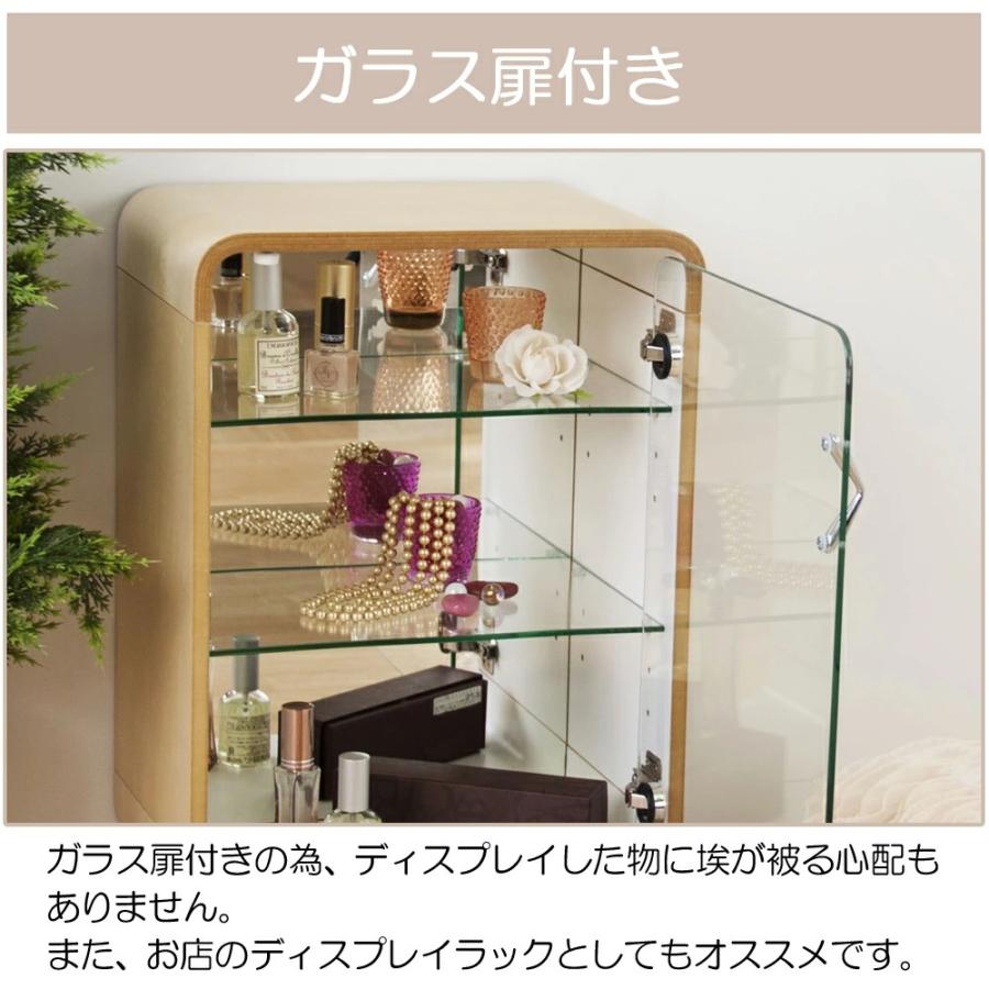 扉付きコレクションシェルフ 可動棚 背面鏡 天然木 3段 棚 ミラー