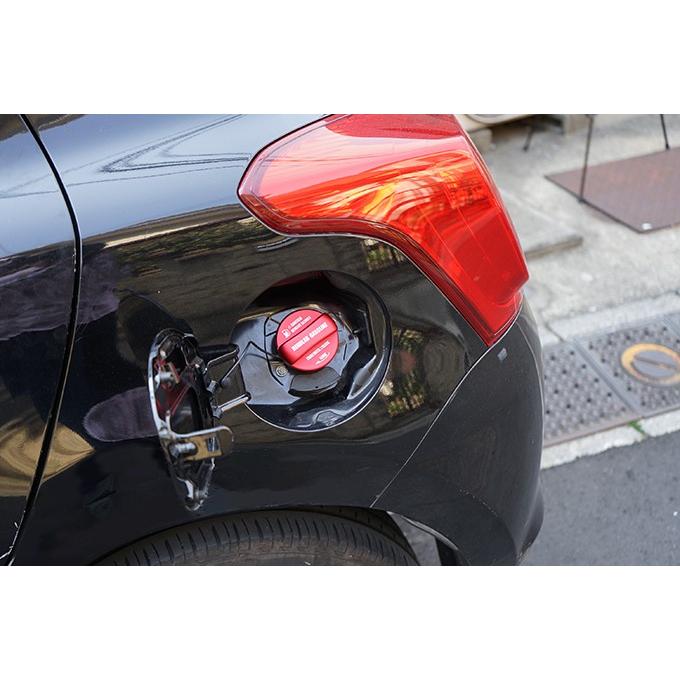 アルミ製フューエルキャップカバー ガソリンキャップカバー スズキ車