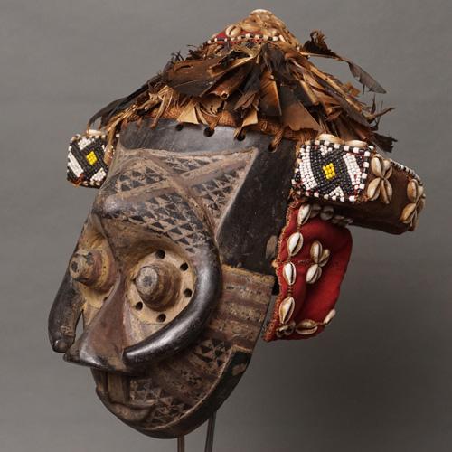 アフリカ コンゴ民主共和国 クバ族 マスク 仮面 No.440 木彫り