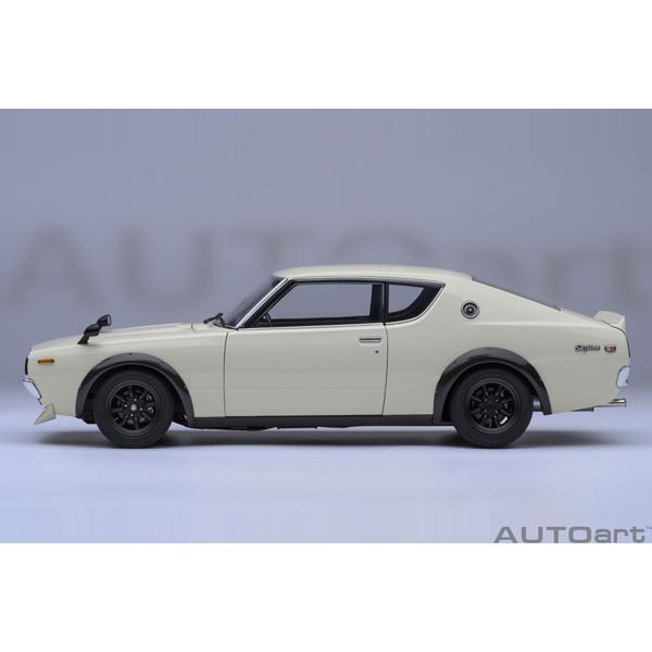 オートアート 1/18 日産 スカイライン 2000GT-R （KPGC110