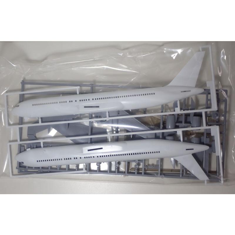 ハセガワ 1/200 日本航空 ボーイング 767-300 10713 : 車模型