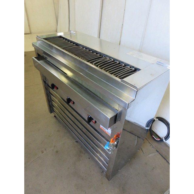 ヒゴグリラー 焼き鳥焼き機 (大串)用 床置型 3P-210X 3相200V 営業所