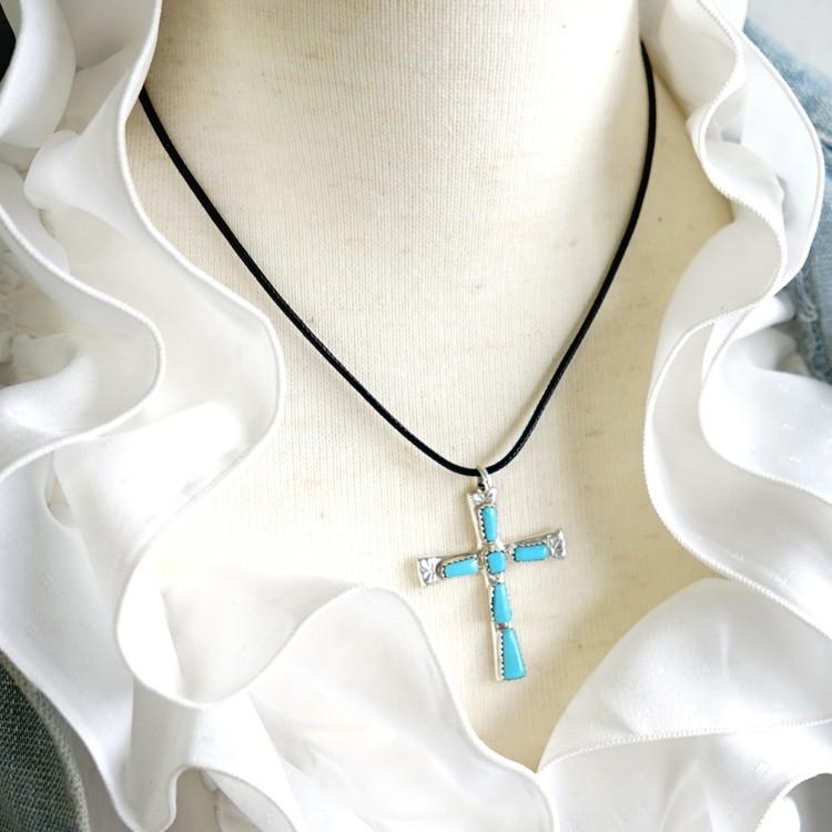 インディアンジュエリー ターコイズ ズニ族 トルコ石 十字架 クロス