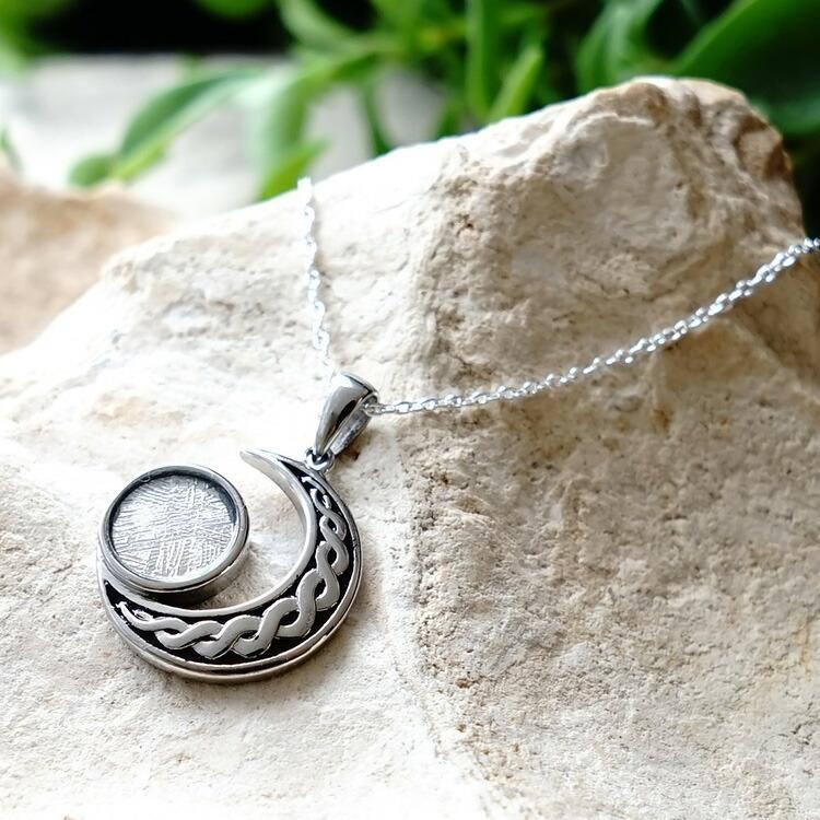 天然石 ペンダント SV925 月 ムーン 太陽 ギベオン隕石 隕石 惑星 宇宙