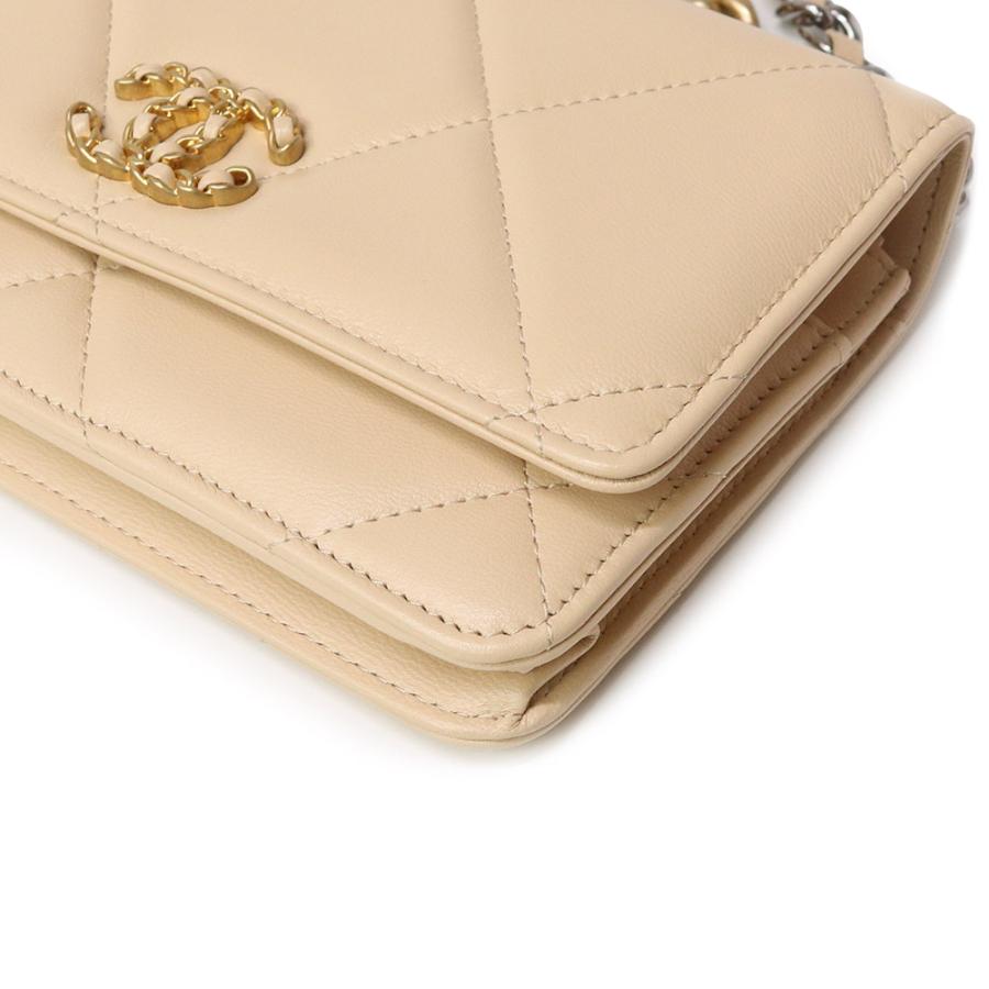 CHANEL（シャネル） （新品・未使用品）シャネル CHANEL 19 ココマーク