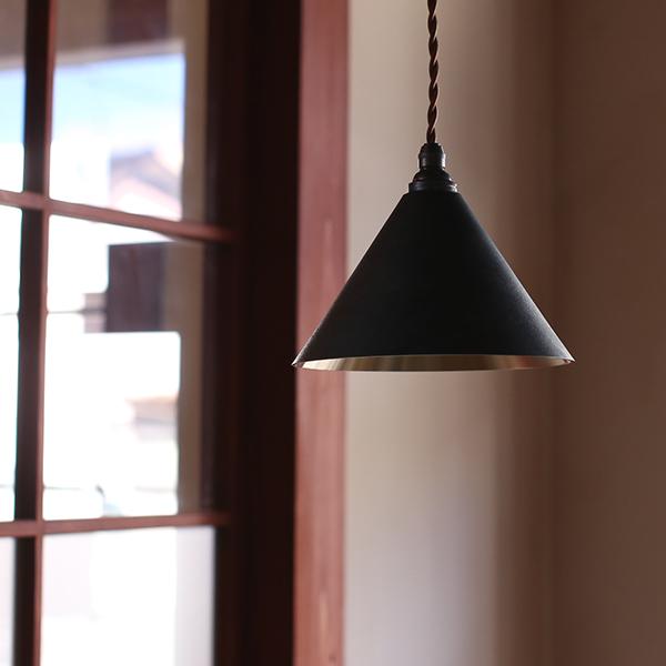 FUTAGAMI（フタガミ） ペンダントランプ 円錐 削り出し 黒ムラ