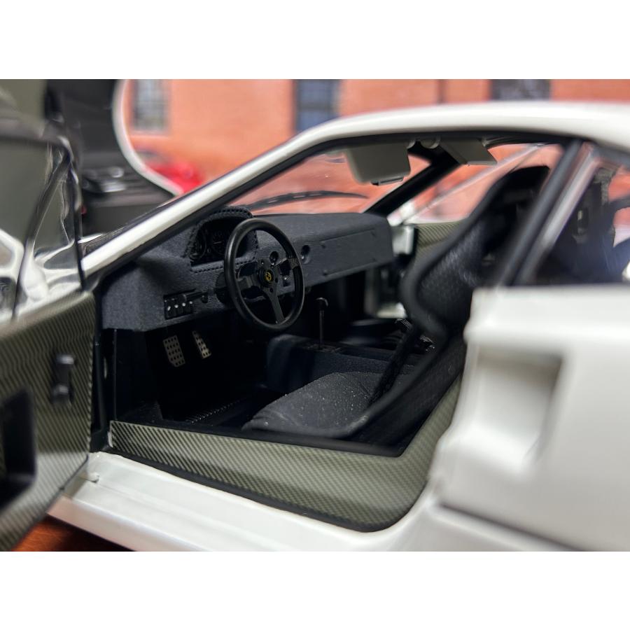 B.B.R 新発売！ BBR 京商 1/18 Ferrari F40 ホワイト フェラーリ ダイ