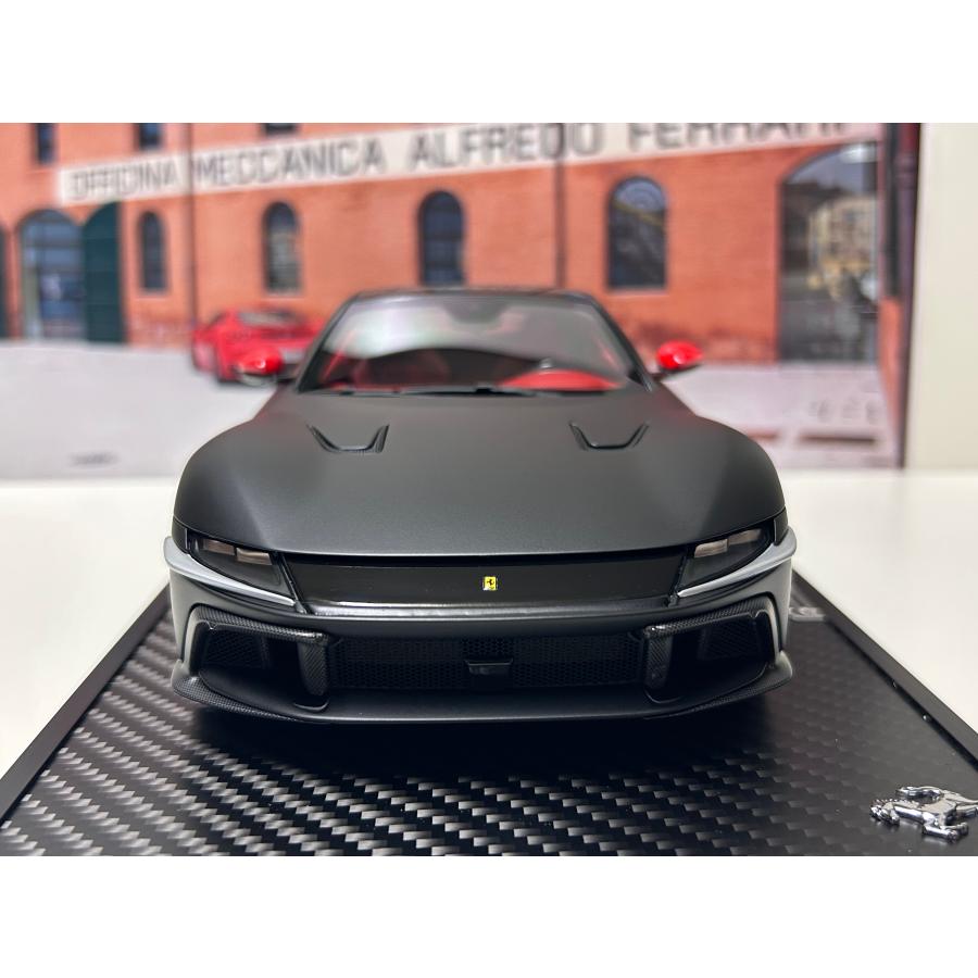 B.B.R 最新作 BBR 1/18 Ferrari 12 Cilindri Panoramic roof Matt