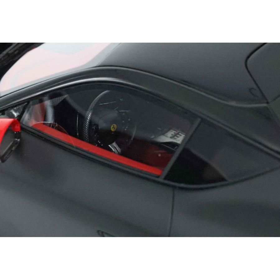 B.B.R 最新作 BBR 1/18 Ferrari 12 Cilindri Panoramic roof Matt