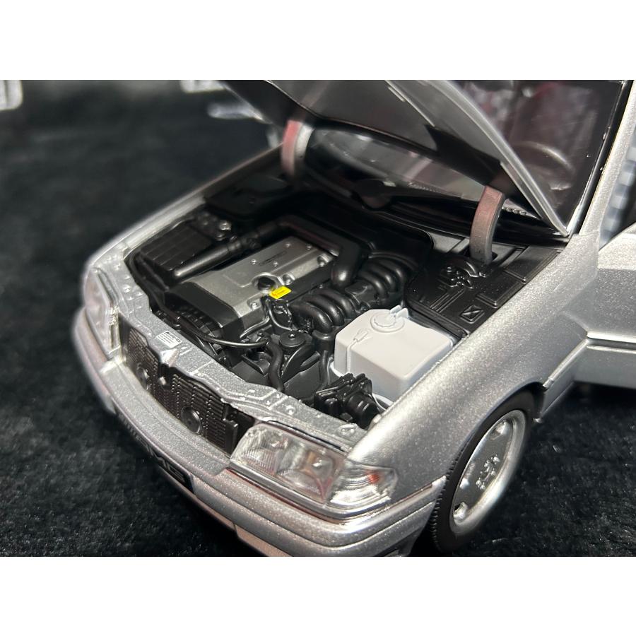 norev 1/18 Mercedes Benz C36 AMG W202 1993 シルバー メルセデス