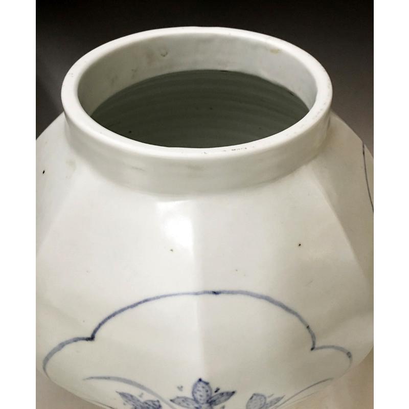 李朝 青花窓絵草花文面取壺 全高約29cm 韓国 朝鮮 希少 花瓶 白磁 染付