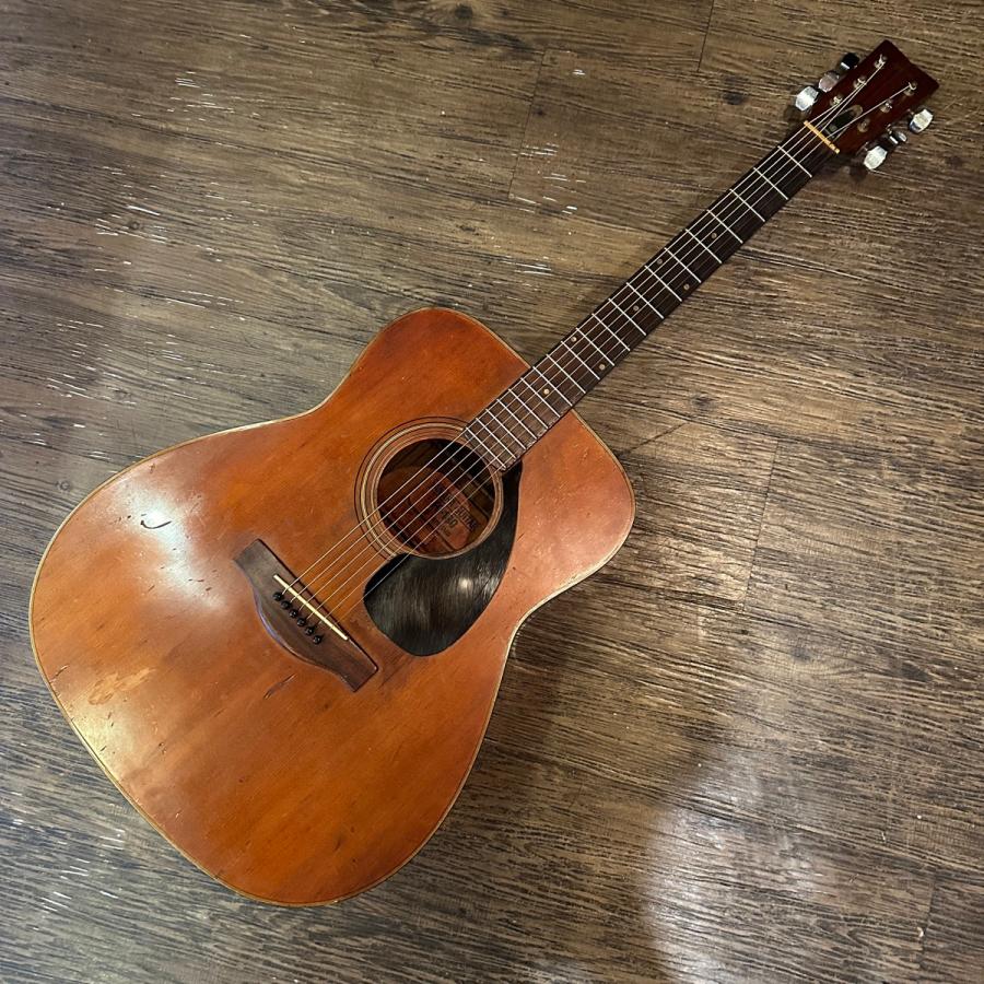 YAMAHA（ヤマハ） Yamaha FG-180 Red Label Acoustic Guitar