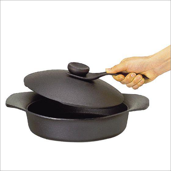 柳宗理 南部鉄器 鉄鍋 浅型 22cm 鉄蓋ハンドル付 : daily-3.com - 通販