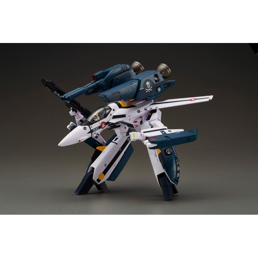 送料無料◇再販 アルカディア 1/60 完全変形 VF-1S ストライク