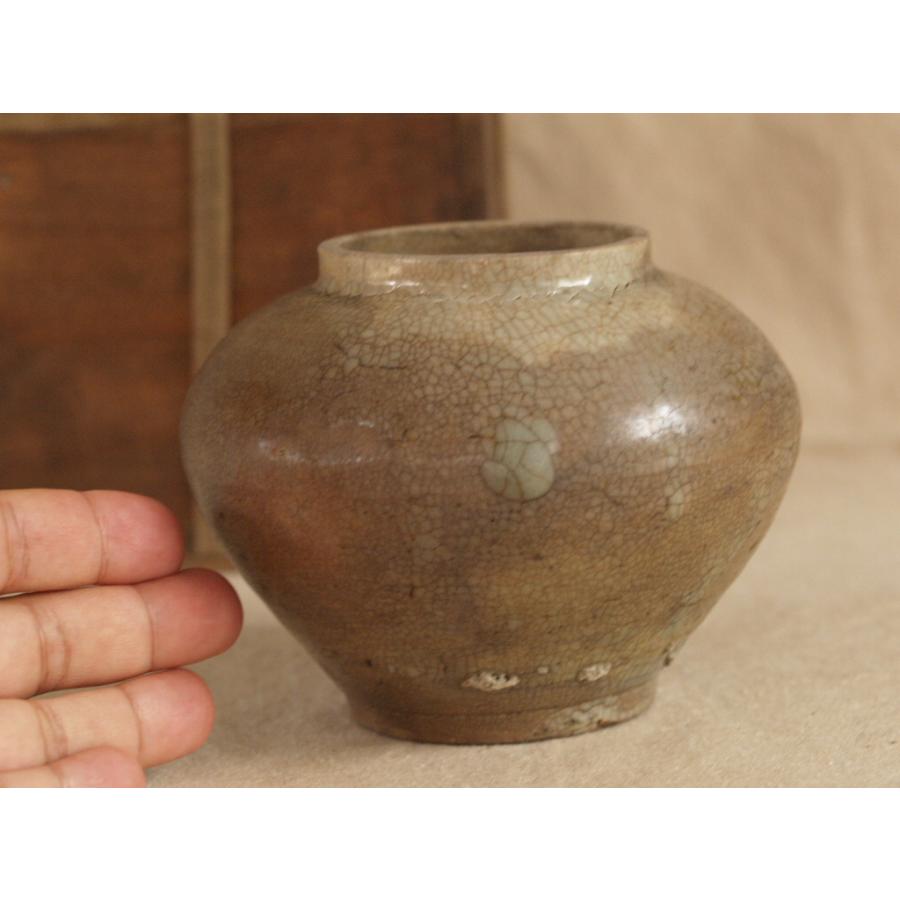 銘品 李朝 白磁雨漏手丸壺10.5cm 貫入壺 侘寂 白磁提灯壺 朝鮮古美術