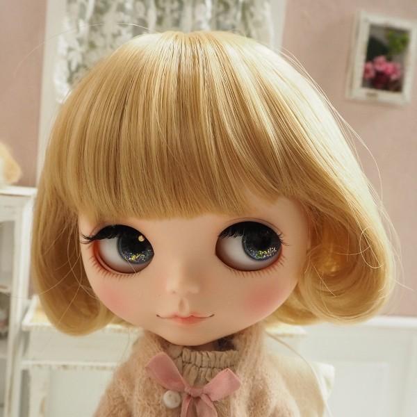 ブライス（Blythe） ネオブライス ウィッグ 内巻きカール ミルクティ