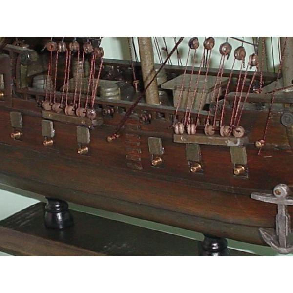 NECA社「パイレーツ オブ カリビアン」 “ブラックパール号” レプリカ