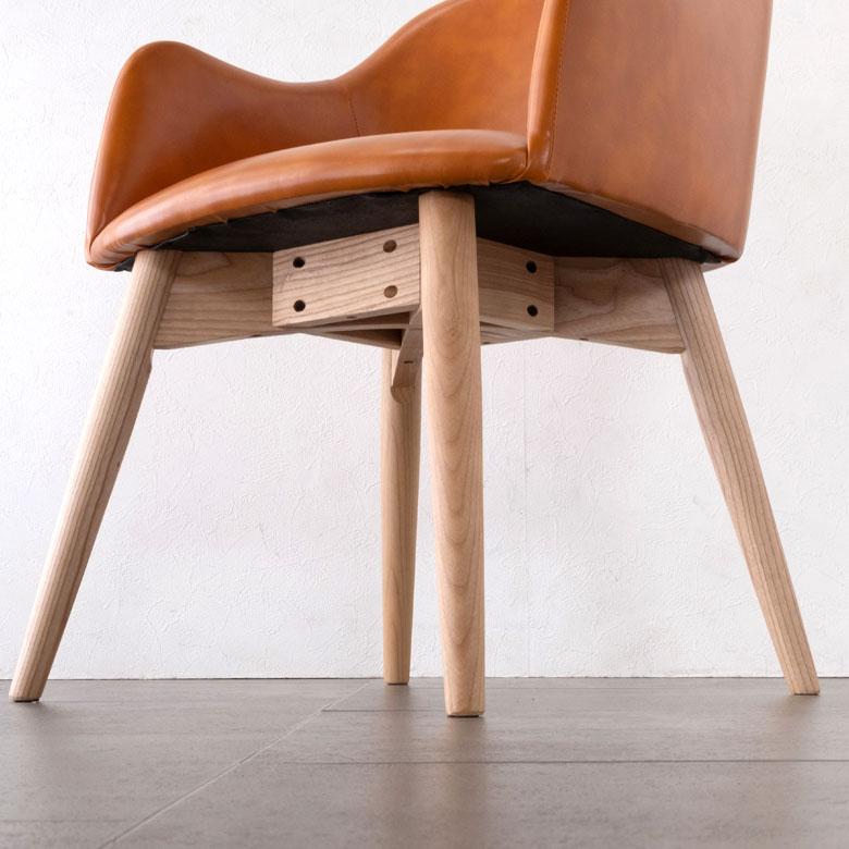 ダイニングチェア ソフトレザー ブラウン キャメル 肘掛付き アーム