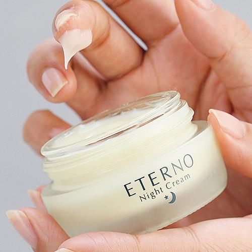 JAPAN GALS（ジャパンギャルズ） 保湿 潤い ハリ 濃密 エテルノ ナイト