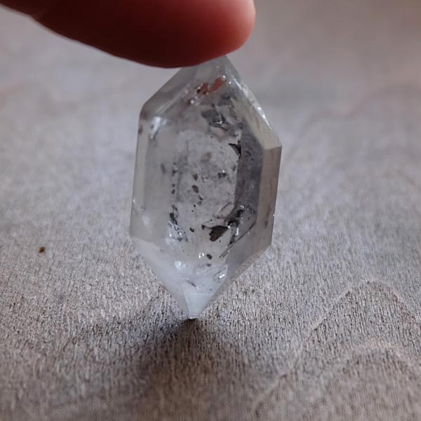 ブラジル産 水晶原石ダブルポイント（両剣水晶） 約30×16×12mm 天然石