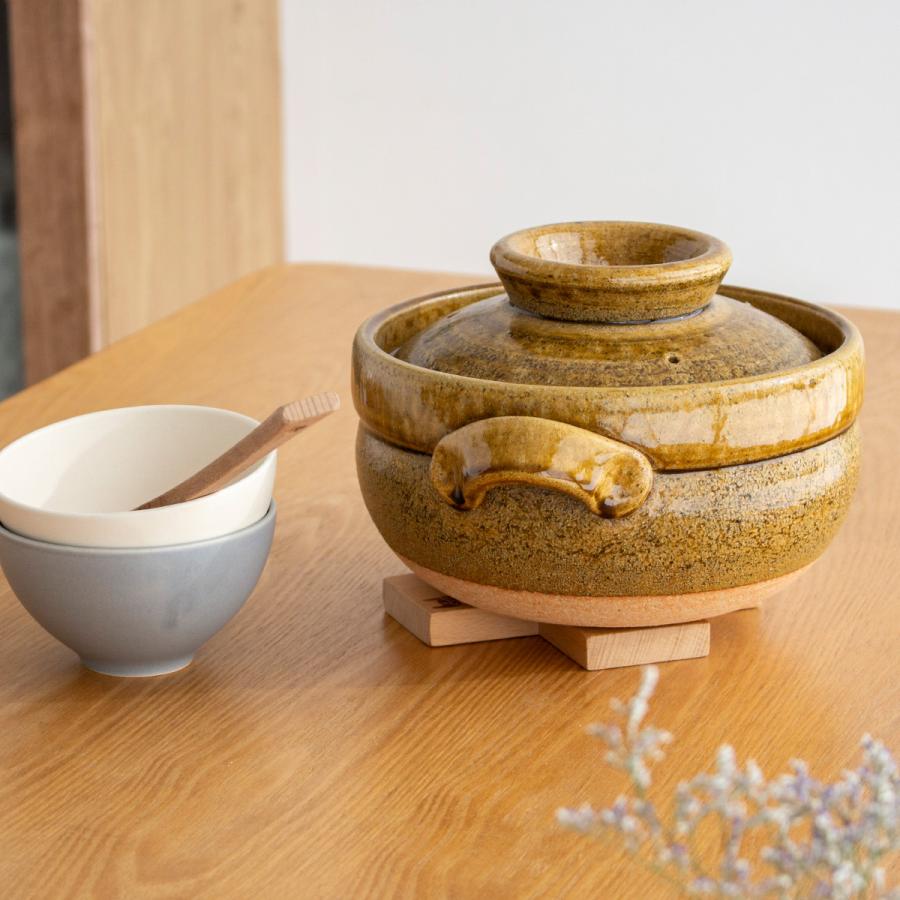2/25はポイント10倍／ ごはん鍋 3合 小 土鍋 カネフサ製陶 信楽焼 炊飯