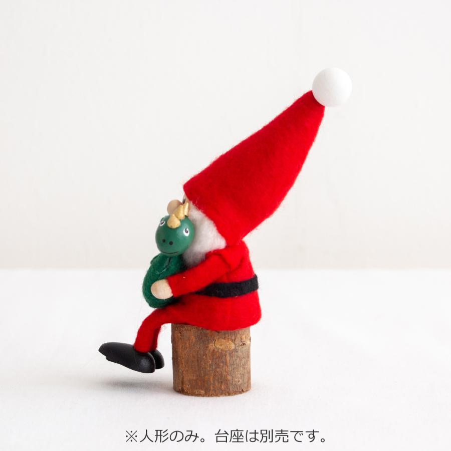 今季完売】ノルディカニッセ ドラゴンを抱えたサンタ 干支 フェルト